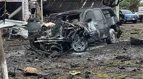 Coche bomba deja 5 muertos