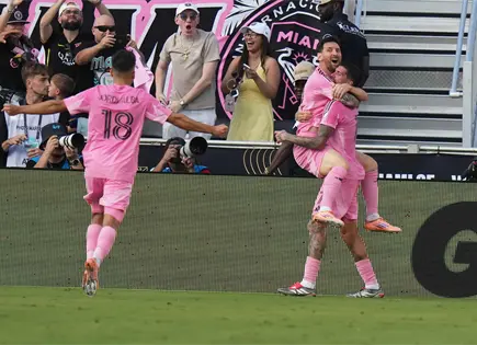Lionel Messi guía al Inter Miami hacia la gloria en la MLS Lionel Messi guía al Inter Miami hacia la gloria en la MLS