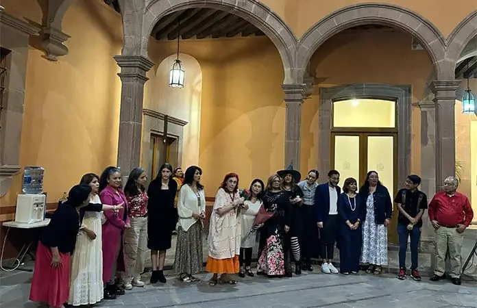 Narraciones Decembrinas, en el Othoniano