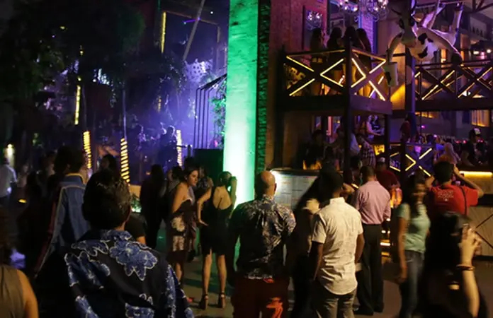 Operarían antros hasta más tarde