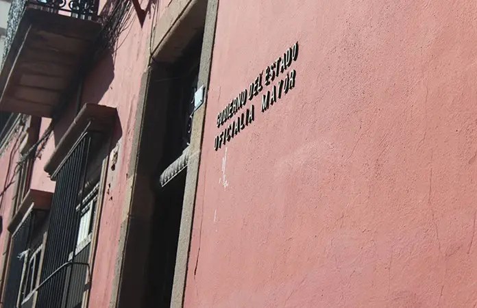 Pagará el Gobierno las prestaciones de fin de año a tiempo