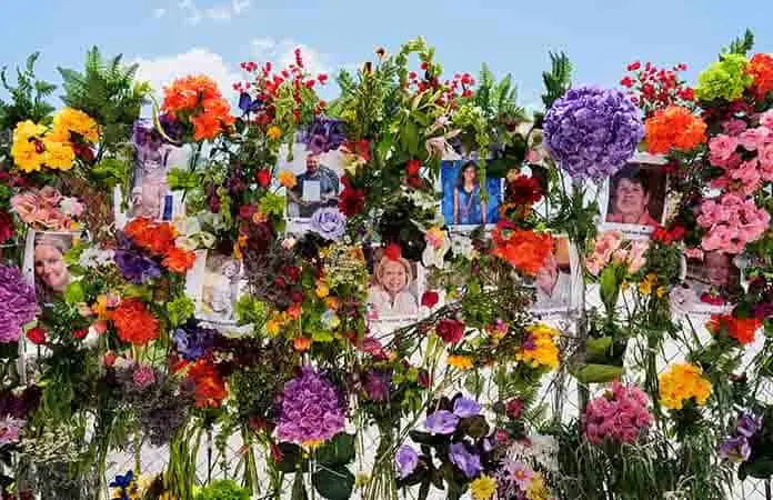 Súplicas en medio de la inundación