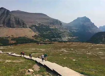 Trump promueve nombre y legado Trump promueve nombre y legado