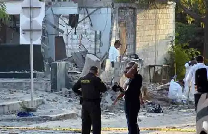 Ataque del ELN mata a 2 policías en Colombia