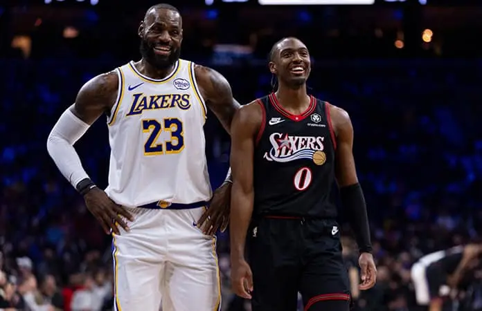 James y Doncic guían victoria de los Lakers