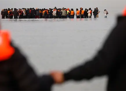 La Unión Europea avanza en el endurecimiento de su sistema migratorio