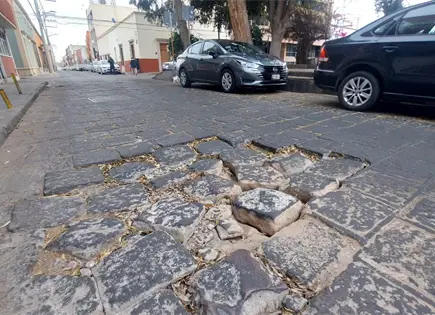 Fotos | Recrudece mal estado de adoquines en zona centro Fotos | Recrudece mal estado de adoquines en zona centro