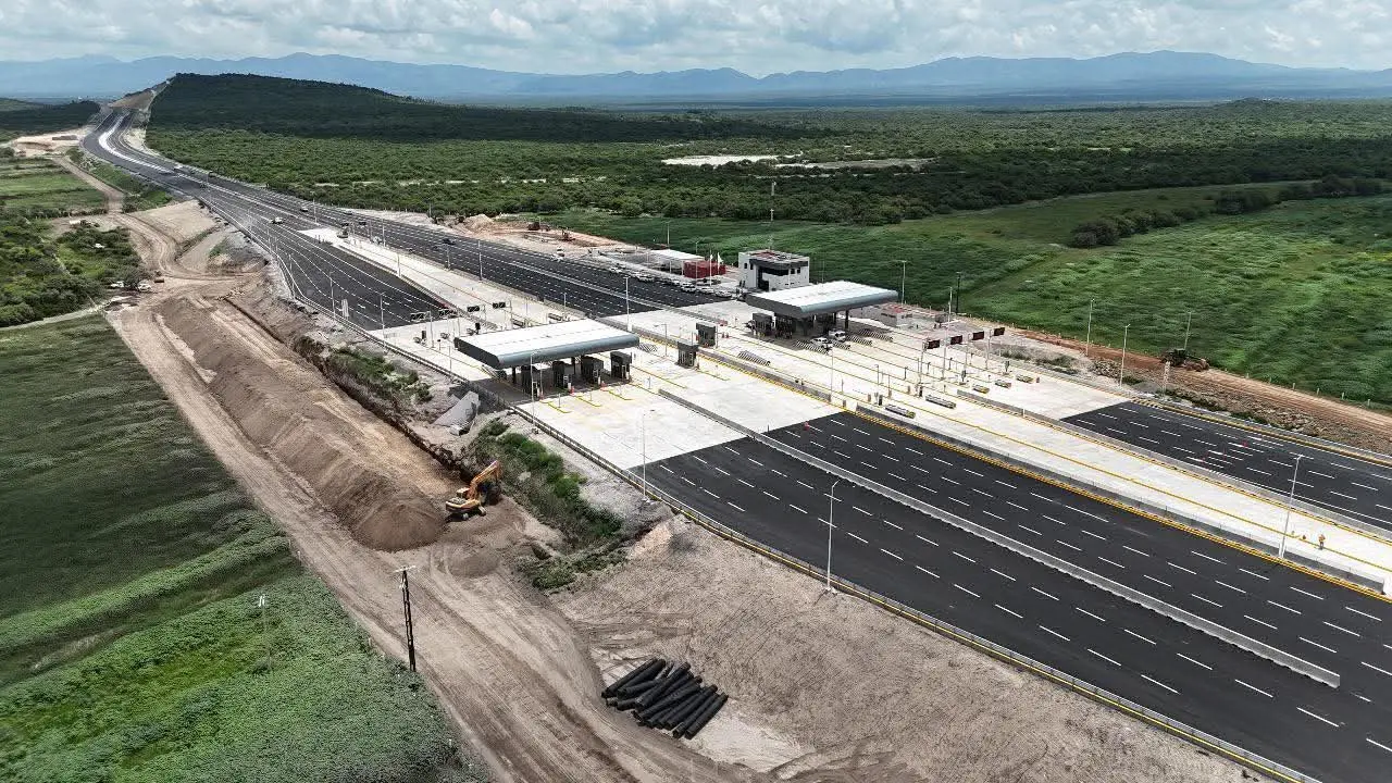 Nueva autopista recortará 3 horas el trayecto a la frontera