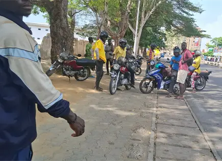 Soldados intentan derrocar gobierno en Benín Soldados intentan derrocar gobierno en Benín