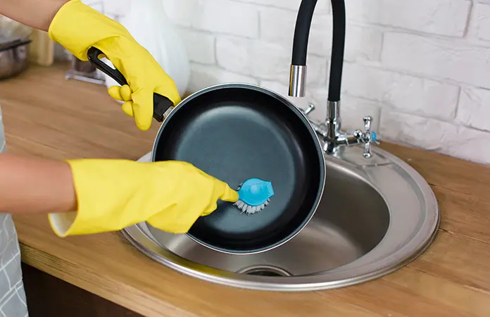 Consejo definitivo para limpiar ollas y sartenes sin dañarlas