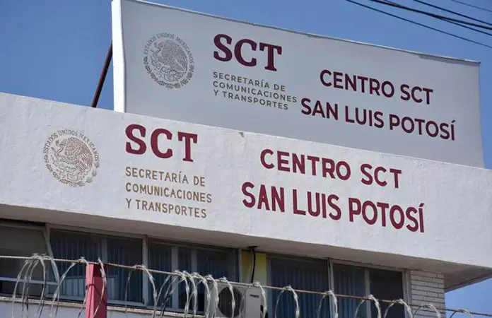 La SICT le da respiro a camioneros