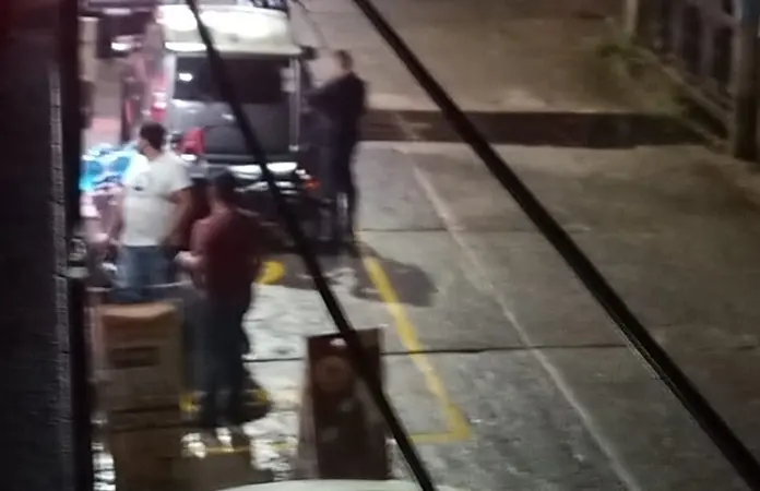 Cantina disfrazada de tienda en Xilitla