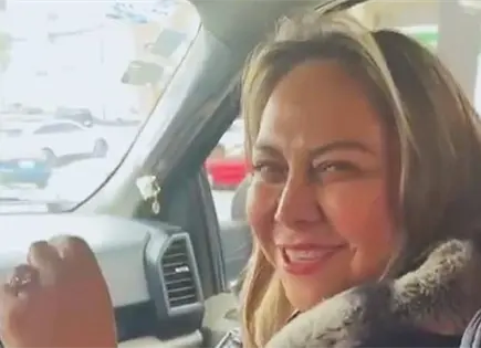 Sara Rocha presume auto rifado por Gallardo: Dios te bendiga, gobernador, dice