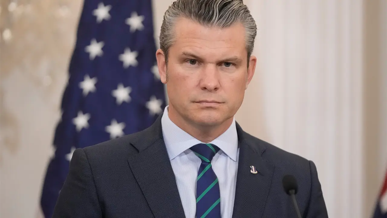 Congreso investiga operación contra drogas liderada por Almirante de Marina de EE. UU.