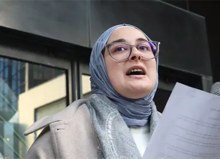 Estudiante de Tufts reanuda labores tras revocación de visa por Trump