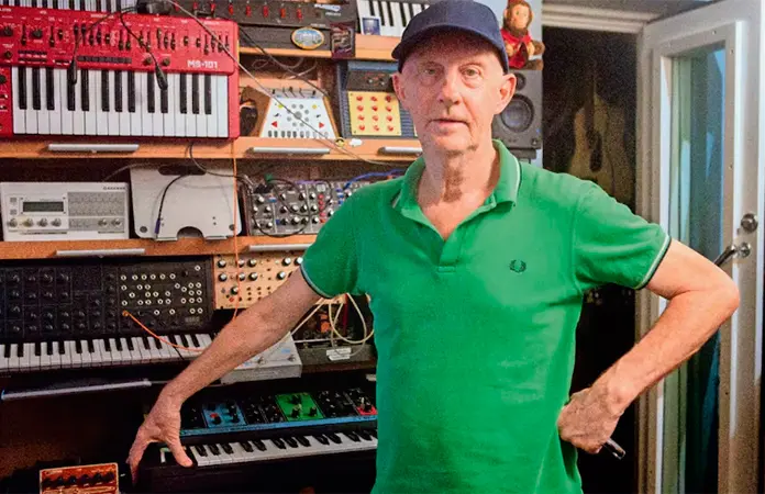 Muere Phil Vinall, el sexto Zoé y productor de Placebo