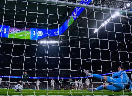 El Manchester City remonta y gana en el Bernabéu El Manchester City remonta y gana en el Bernabéu