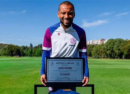 ADSL reconoce a Joao Pedro ADSL reconoce a Joao Pedro