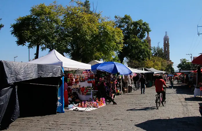 Bajo control, ambulantes de la Basílica
