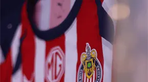 Brian Gutiérrez firma con Chivas para el Clausura 2026