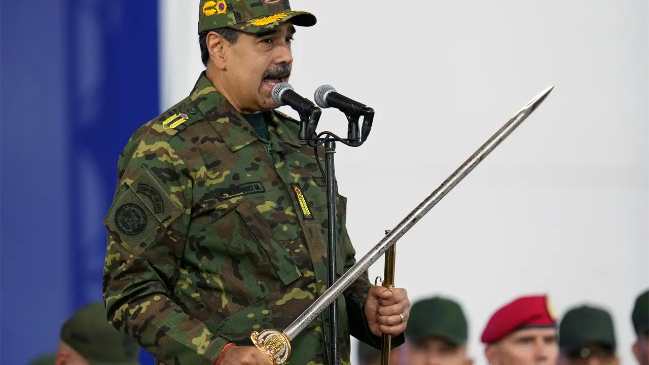 Colombia dispuesta a acoger a Maduro como refugiado en medio de la tensión en el Caribe