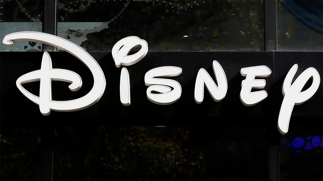 Disney se convierte en socio de licencias de contenido para Sora, la herramienta de generación de videos de OpenAI