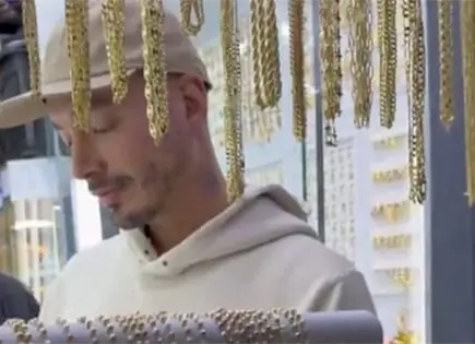 J BALVIN VISITA A LA BASÍLICA DE GUADALUPE J BALVIN VISITA A LA BASÍLICA DE GUADALUPE