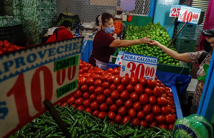 La canasta alimentaria le gana a la inflación