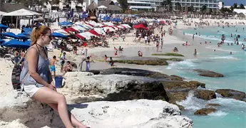 Llega m&aacute;s turismo al pa&iacute;s