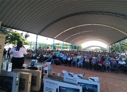 Organizó SCT posada para transportistas Organizó SCT posada para transportistas