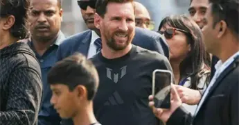 Caos y decepción marcan la visita de Messi a la India