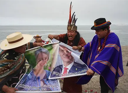 Kast y Jara se disputan la presidencia Kast y Jara se disputan la presidencia