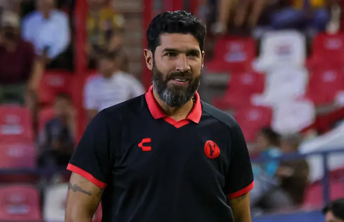 ´Loco´ Abreu guiña el ojo a Uruguay