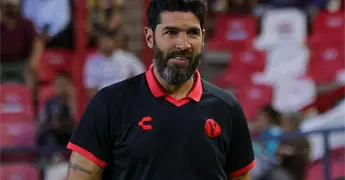 ´Loco´ Abreu guiña el ojo a Uruguay