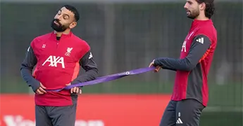 Slot abre la puerta al regreso de Salah