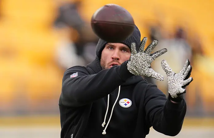 T.J. Watt se somete a cirugía