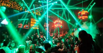 Analizan  ampliar  horarios  de antros