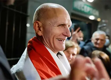 En Bielorrusia liberan a varios presos políticos En Bielorrusia liberan a varios presos políticos