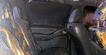 Incendian camioneta cerca de la URSEHN en Ciudad Valles