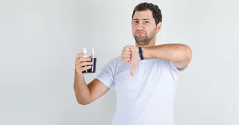 Qué bebidas no tomar si tienes presión arterial alta