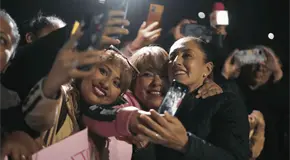 Sheinbaum anuncia estatuas indígenas en Reforma