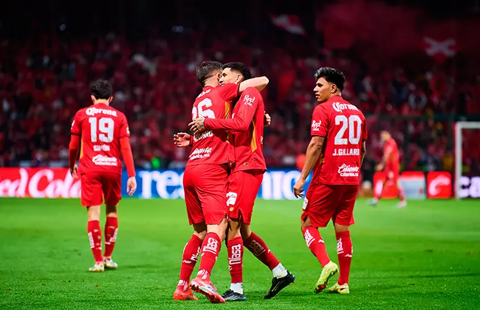 Alcanza el Diablo 12 campeonatos