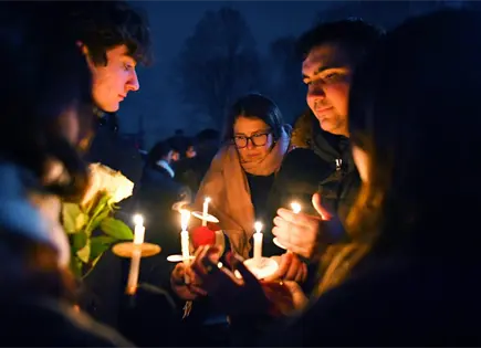 Autoridades reanudan búsqueda del sospechoso en tiroteo de Brown Autoridades reanudan búsqueda del sospechoso en tiroteo de Brown