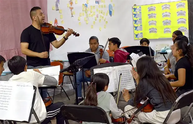 FUNDACIÓN MÚSICA PARA LA VIDA A.C. (MUVI) 