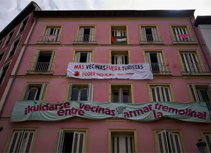 Gobierno espa&ntilde;ol sanciona a Airbnb con multa millonaria