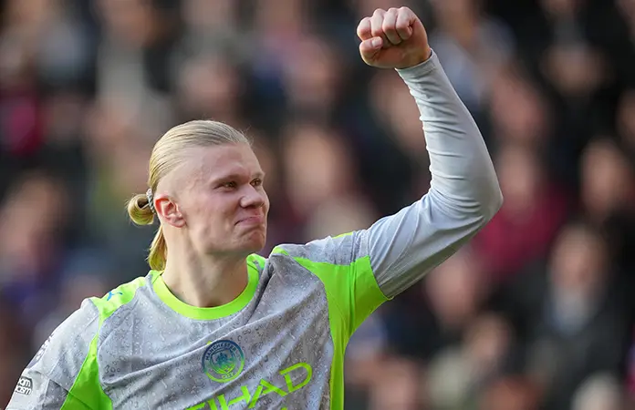 Man City y Aston Villa al acecho del Arsenal