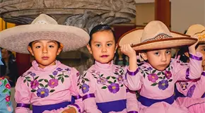 Muestra pict&oacute;rica por aniversario de escaramuza charra