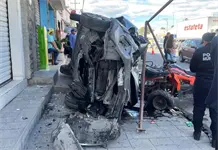 Fotos | Accidente en carretera a Zacatecas; un herido y cuantiosos da&ntilde;os