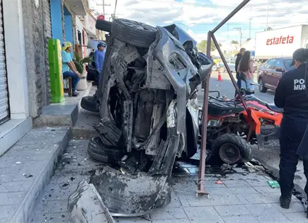 Fotos | Accidente en carretera a Zacatecas; un herido y cuantiosos daños Fotos | Accidente en carretera a Zacatecas; un herido y cuantiosos daños