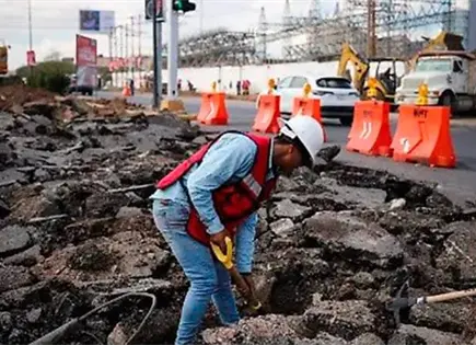 Una necedad, otorgar obra directa: Meade Una necedad, otorgar obra directa: Meade